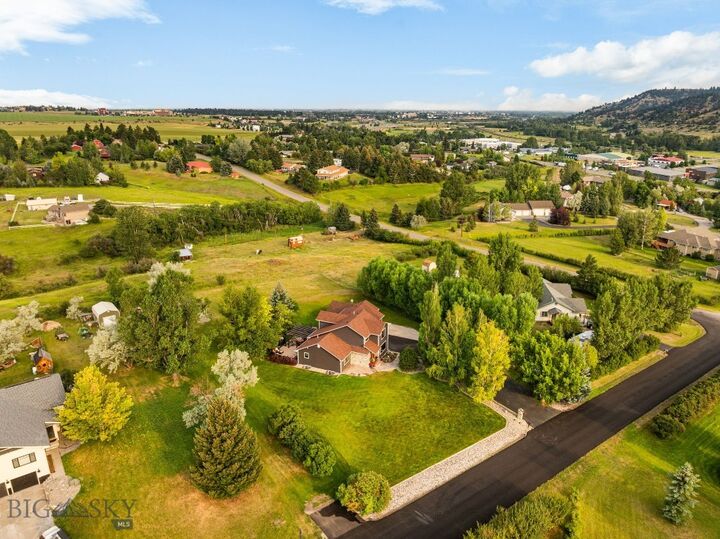 Property Photo:  1306 Robin Lane  MT 59715 