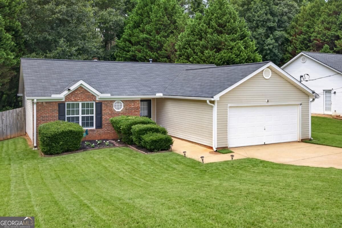 Property Photo:  59 Canterbury Drive  GA 30220 
