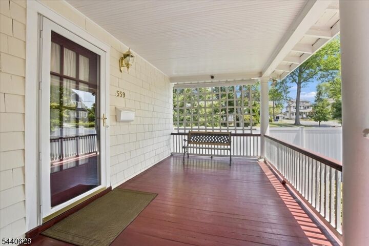 Property Photo: 559 Parkview Ave NJ 07090