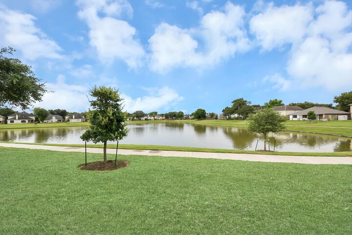 Property Photo:  23127 N Waterlake Drive  TX 77406 