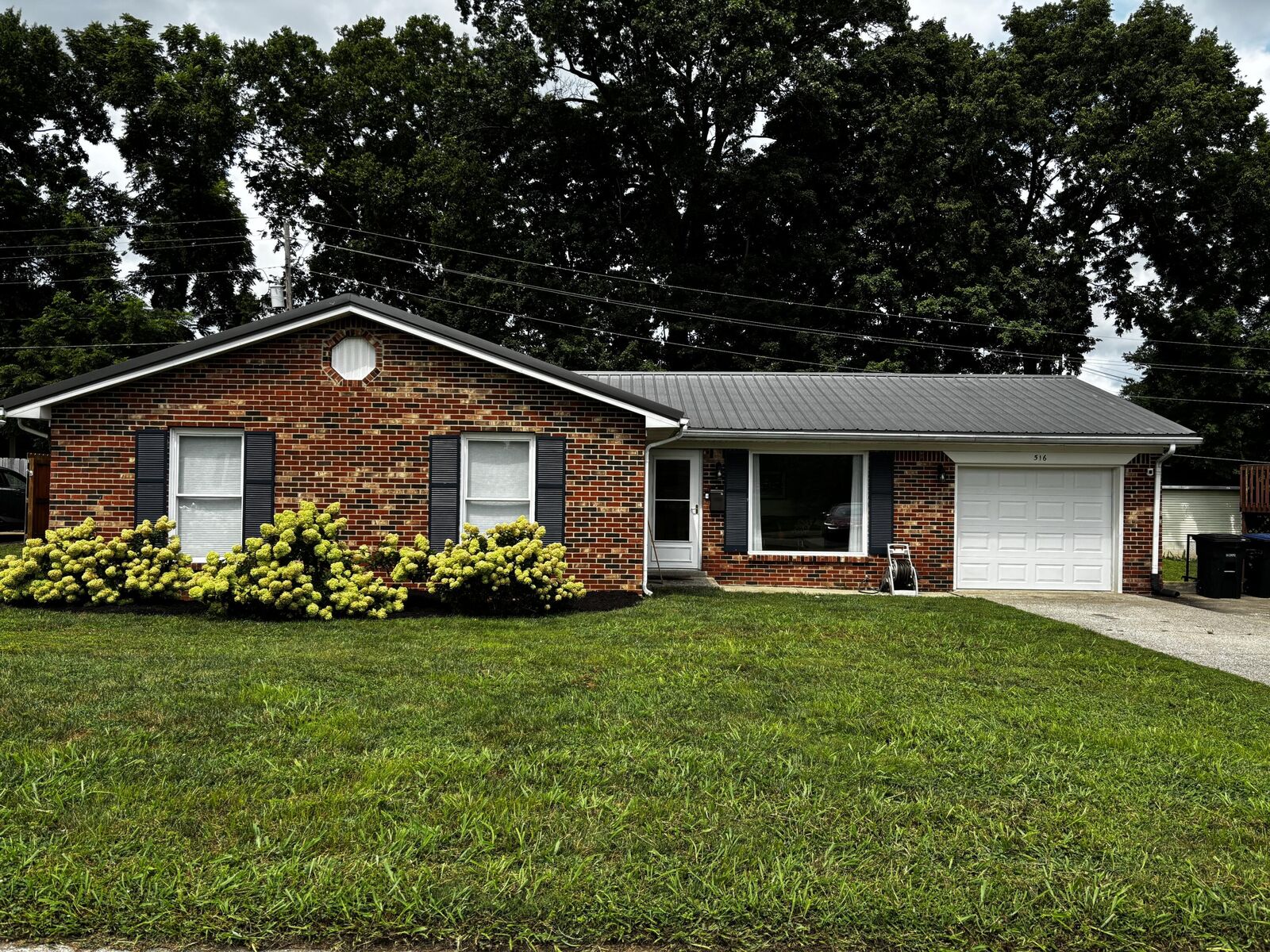 Property Photo: 516 Poa Drive KY 40601