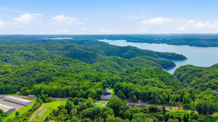 Property Photo: 8790 S Hwy 127 KY 42629