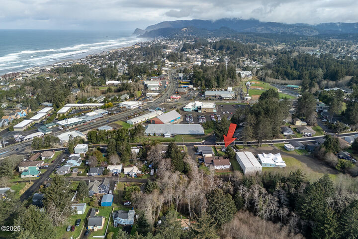 Property Photo: 2022 NE 21st Street OR 97367
