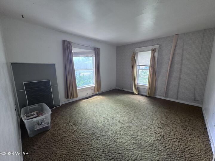 Property Photo:  304 Robinson Avenue  OH 43326 