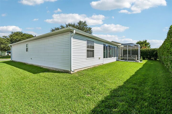 Property Photo:  2844 Plainridge Loop  FL 32162 