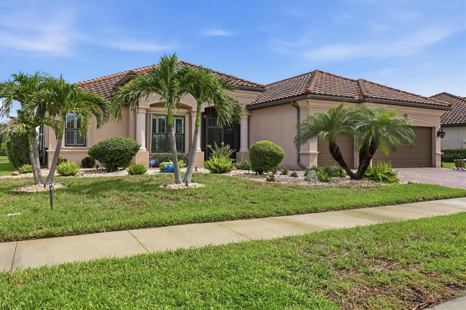 Property Photo: 13652 Classico Court FL 34293
