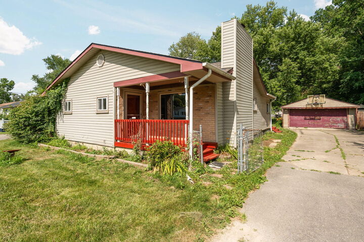 Property Photo:  20061 Wilmot Road  MI 48111 