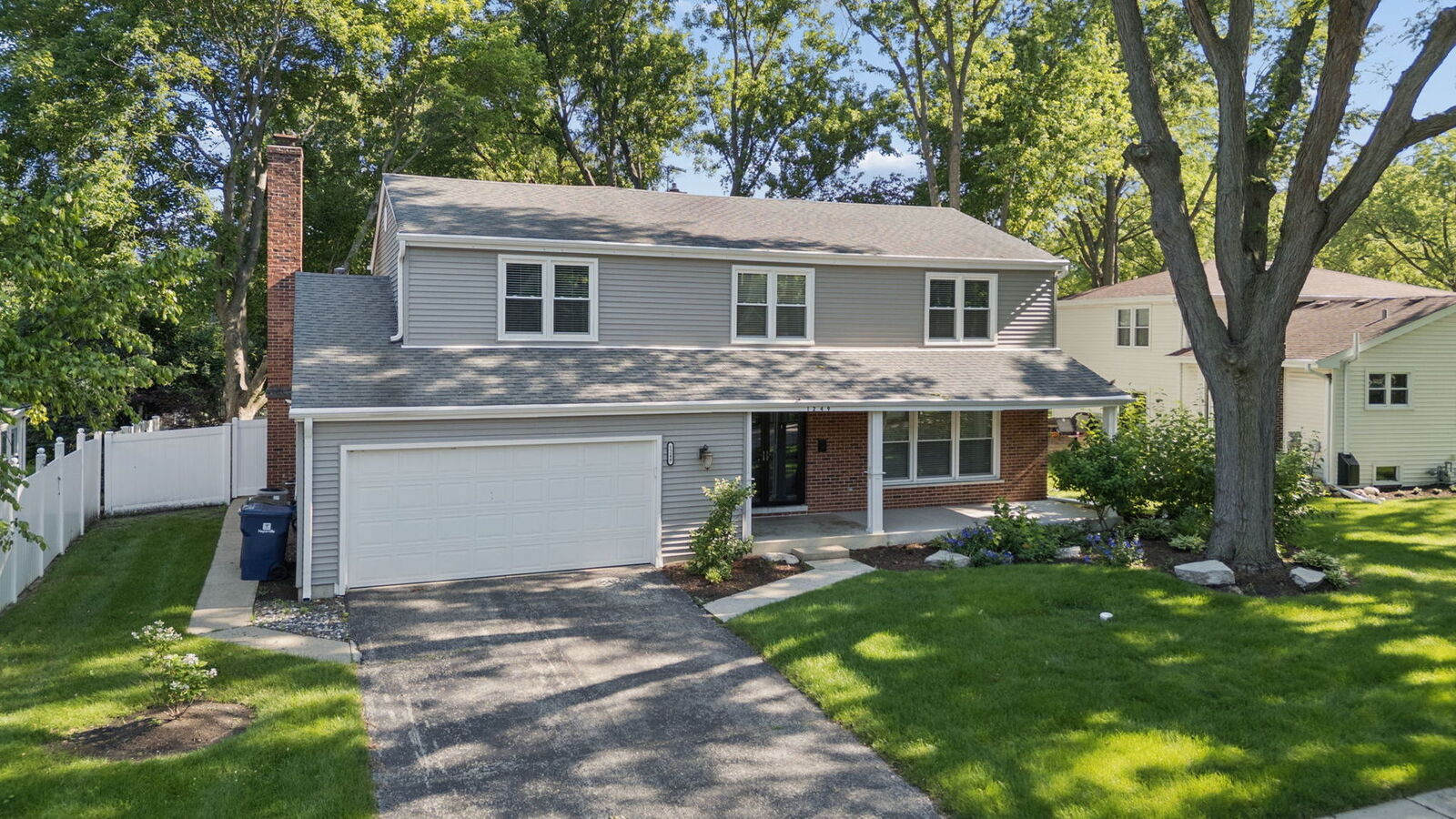 Property Photo: 1249 Stonegate Road IL 60540