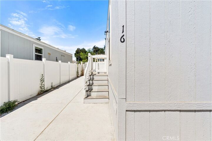 Property Photo:  12741 Sierra Highway 16  CA 91390 