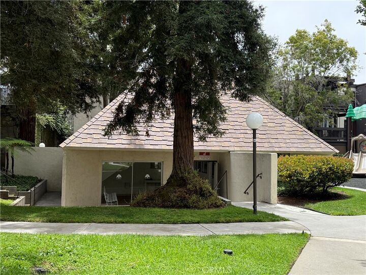 Property Photo: 7740 Redlands G3091 CA 90293