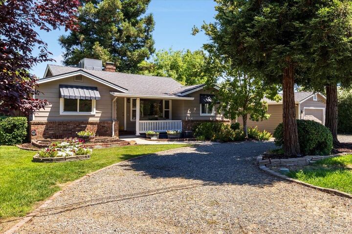 Property Photo:  5531 North Avenue  CA 95608 