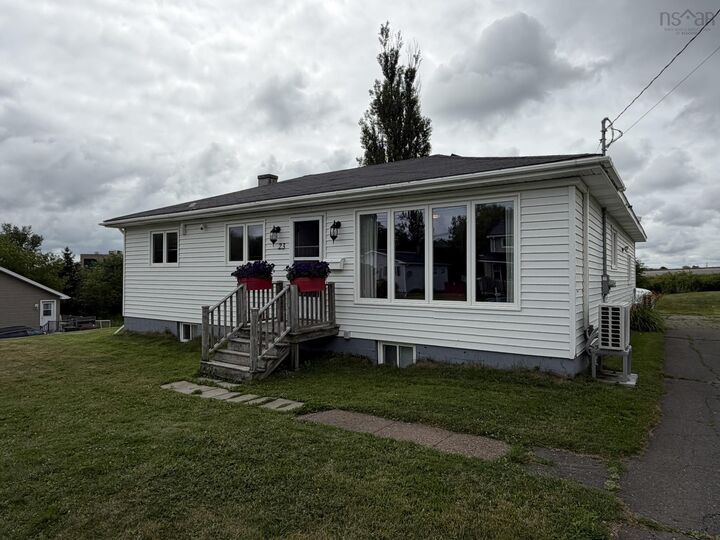 23 Marie Street — photo 1