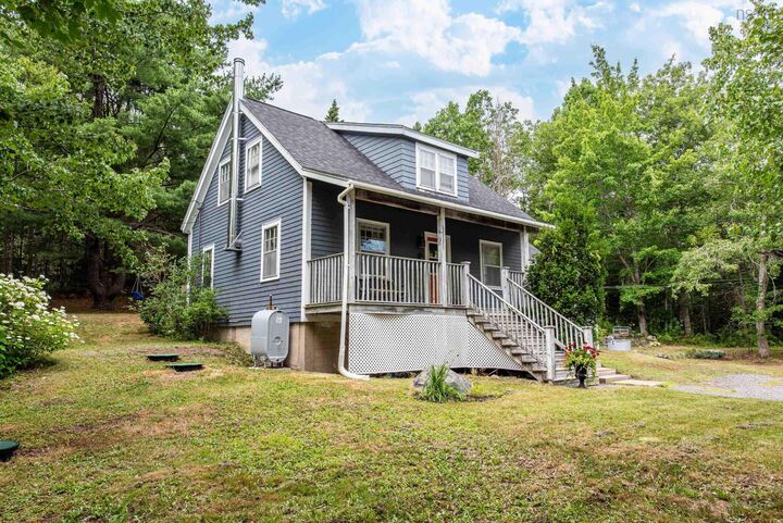Property Photo: 4909 St Margarets Bay Road NS B3Z 1C9