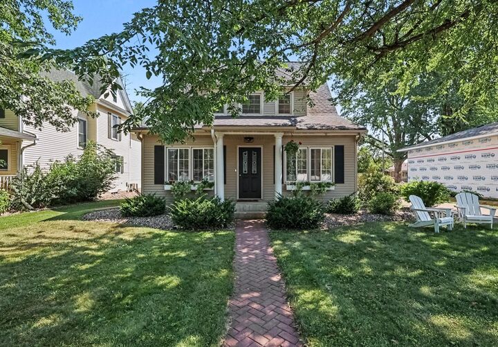 Property Photo: 609 13th Street W MN 55033