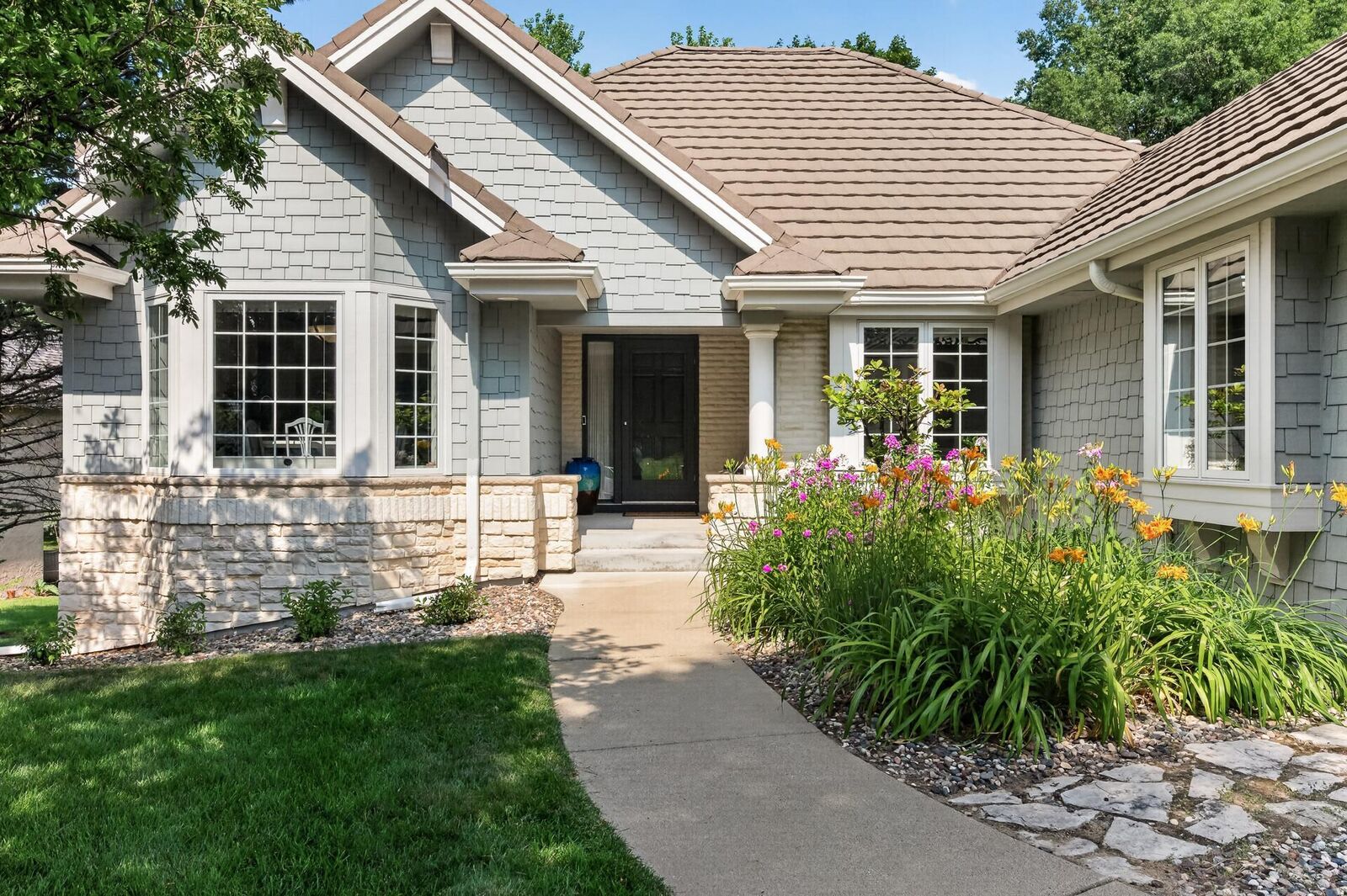 Property Photo: 10421 Shelter Grove MN 55347