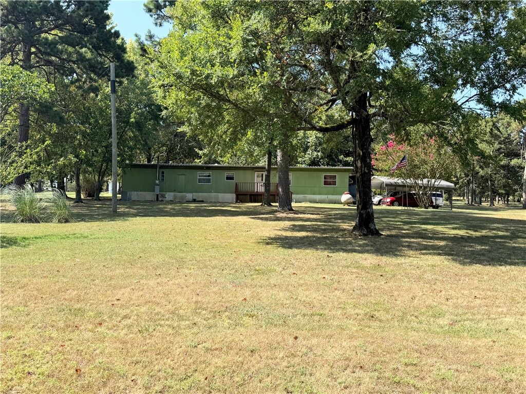 Property Photo: 967 Uellner Road AR 72847