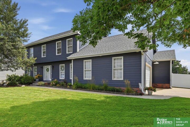 Property Photo:  1423 S 218th Street  NE 68022 