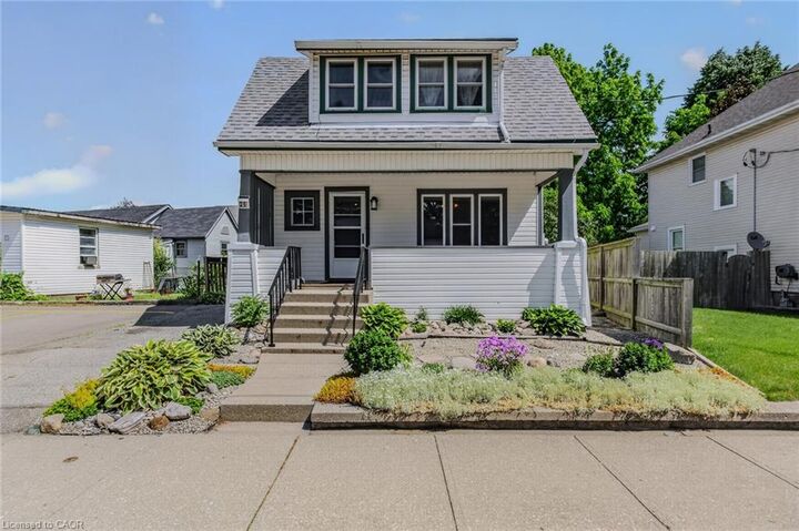 25 North Main Street — photo 1