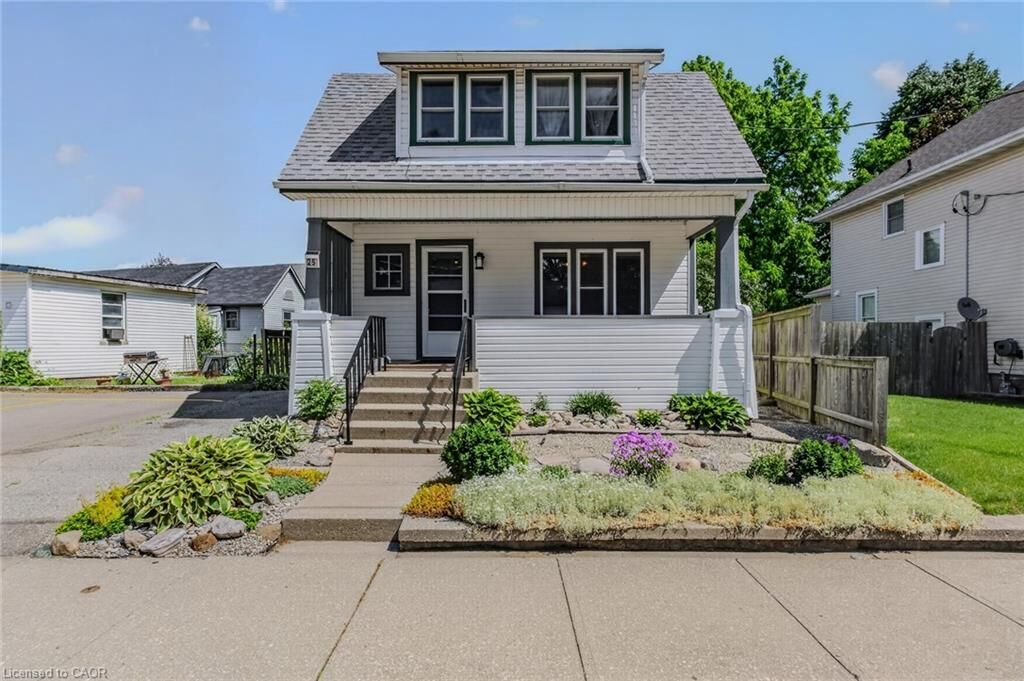 Property Photo:  25 North Main Street  ON N3Y 2M1 