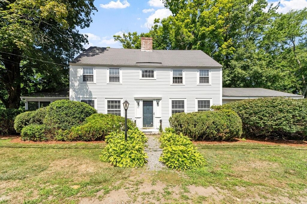 Property Photo:  185 Main St  MA 01863 