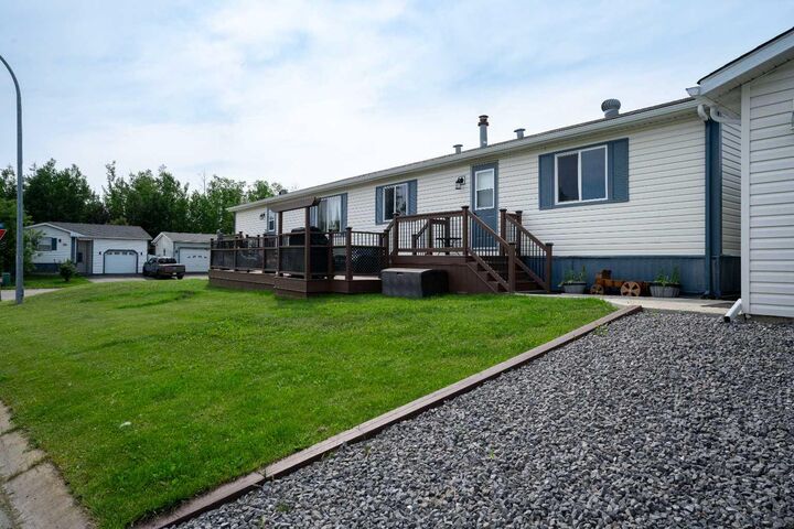161 Harpe Way — photo 1