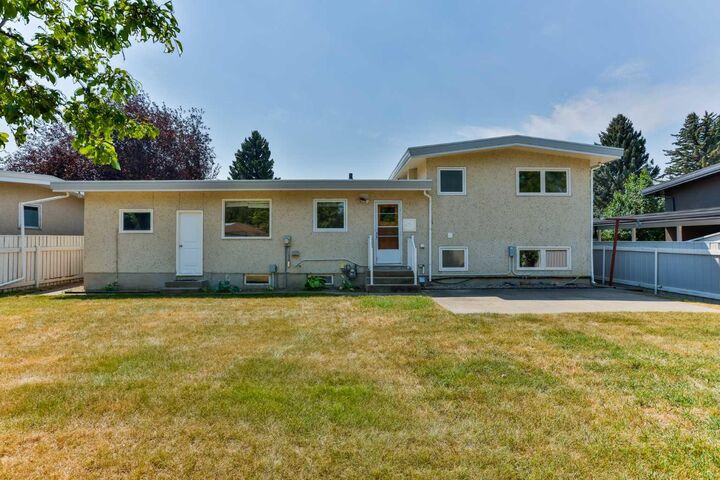 Property Photo: 309 Normandy Road S AB T1J 3X9