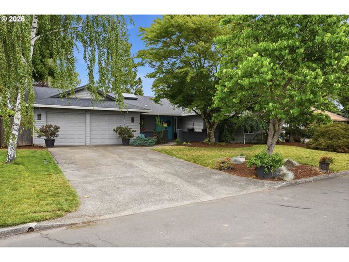 Property Photo:  14705 NW Ridgetop Ct  OR 97006 