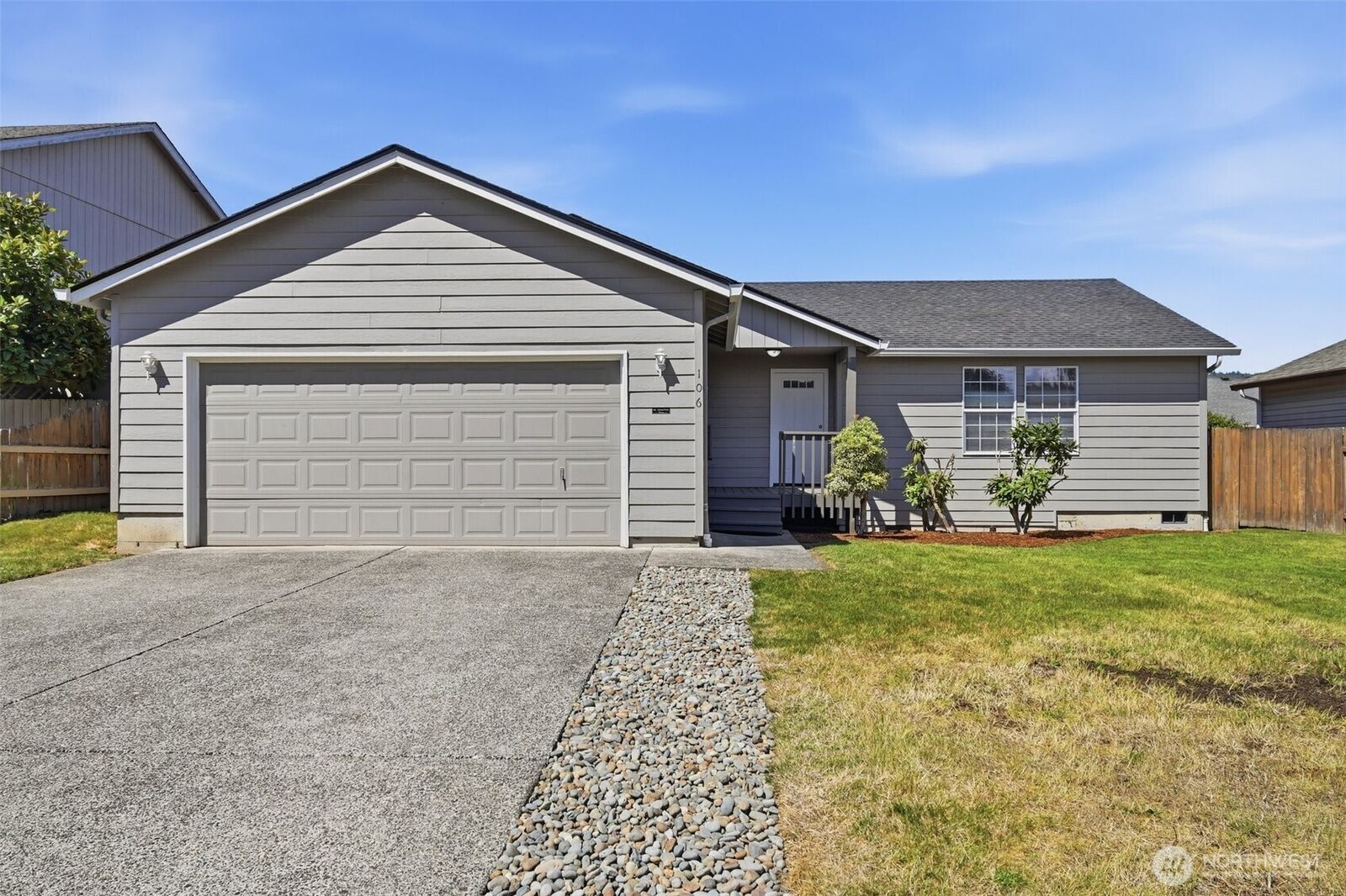 Property Photo:  106  Mission  WA 98626 
