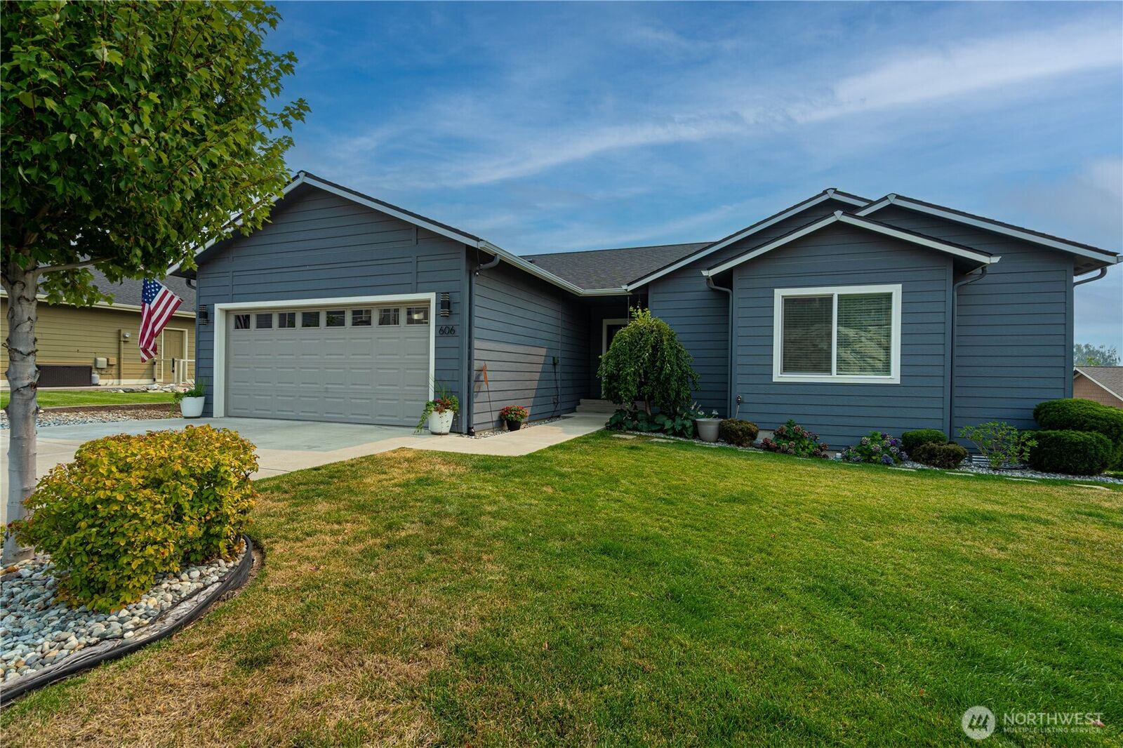 Property Photo:  606  Havenwood Drive  WA 98831 
