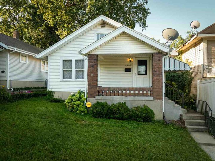 Property Photo: 2309 Grand Boulevard IN 47374