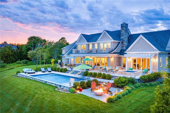 Property Photo:  71 Cliff Drive  RI 02882 
