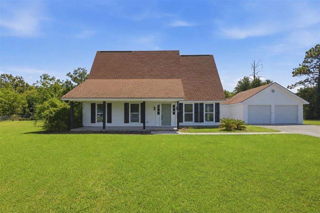Property Photo:  2856 Scarlett Drive  LA 70611 