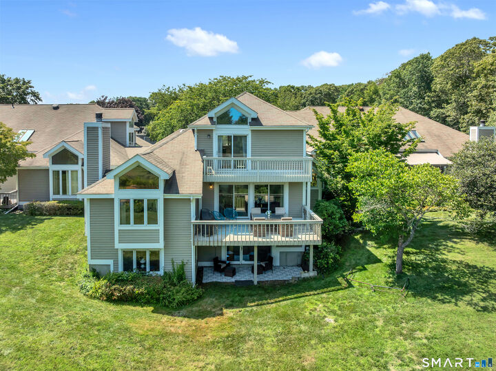Property Photo:  14 Brandon Lane 14  CT 06355 