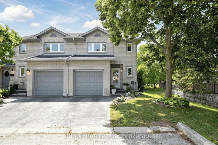 1 Royalwood Court 16 — photo 1