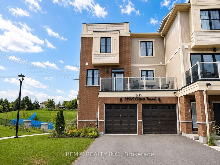 Property Photo:  1423 Green Road  ON L1C 7E8 