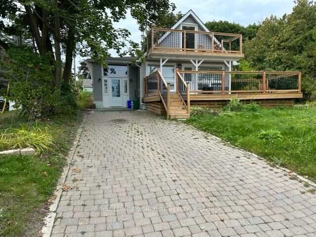 Property Photo:  5749 Lakeshore Road 2  ON L4A 7X3 