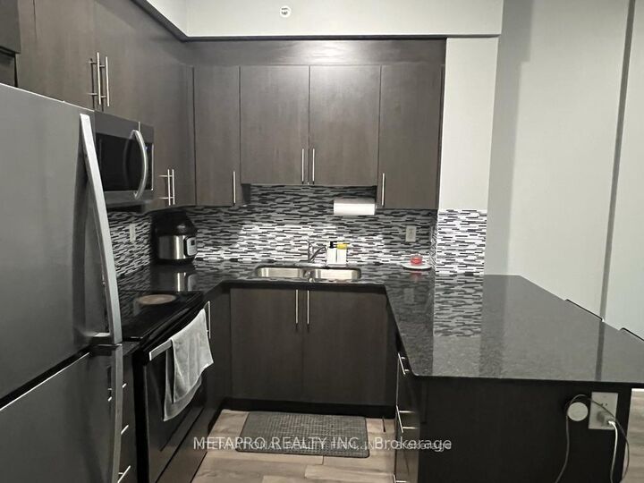 Property Photo:  45 Yorkland Boulevard 201  ON L6P 4B4 