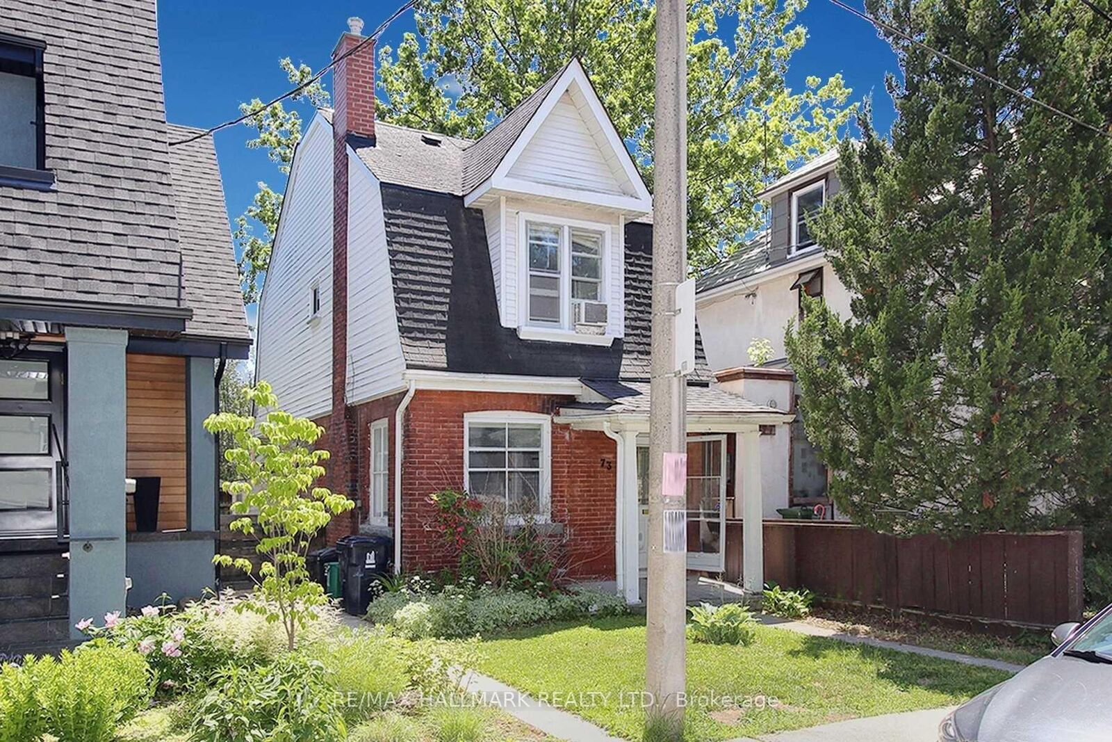 Property Photo: 73 Hocken Avenue ON M6G 2K1