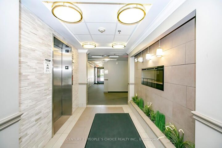 Property Photo: 60 Baycliffe Crescent 402 ON L7A 0Z4