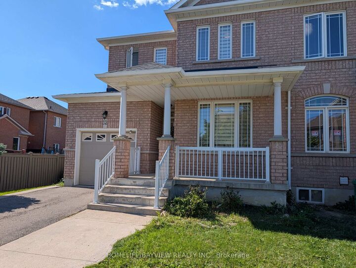 Property Photo:  32 Devonsleigh Drive  ON L7A 3S3 