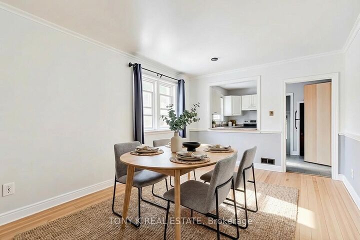Photo de la propriété:  654 Grierson Street  ON L1G 5J4 