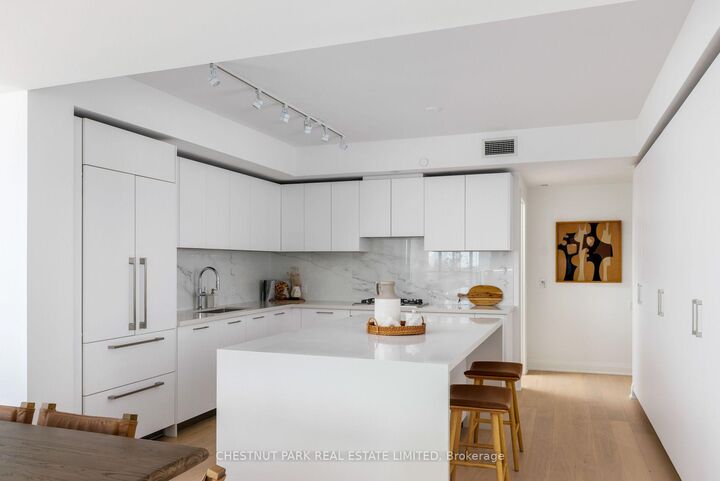 33 Frederick Todd Way 1602 — photo 1