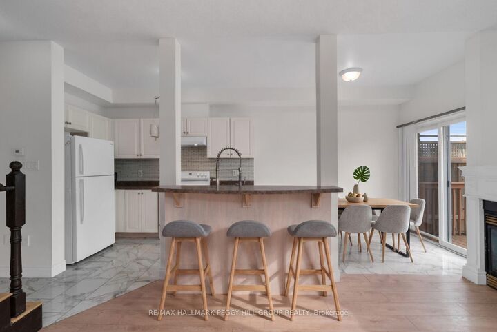 Property Photo: 34 Arch Brown Court ON L4M 0C6