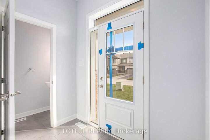 Property Photo:  2104 Winsome Terrace  ON K4A 5N1 