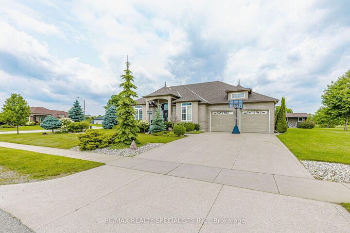 Property Photo: 7 Snyder Court ON N0J 1C0