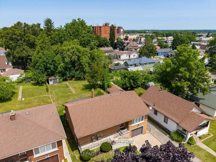 Property Photo:  6313 Crawford Street  ON L2E 5Y8 