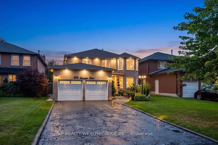 1576 Saugeen Drive — photo 1