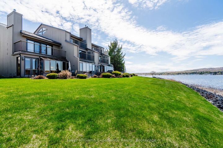 Property Photo:  8 Beck Boulevard 5  ON L9M 1C3 