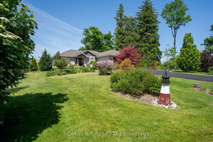 Property Photo: 261 Middle Townline Road ON N0E 1E0