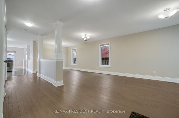Property Photo: 1565 Mickleborough Court ON N6G 5R6
